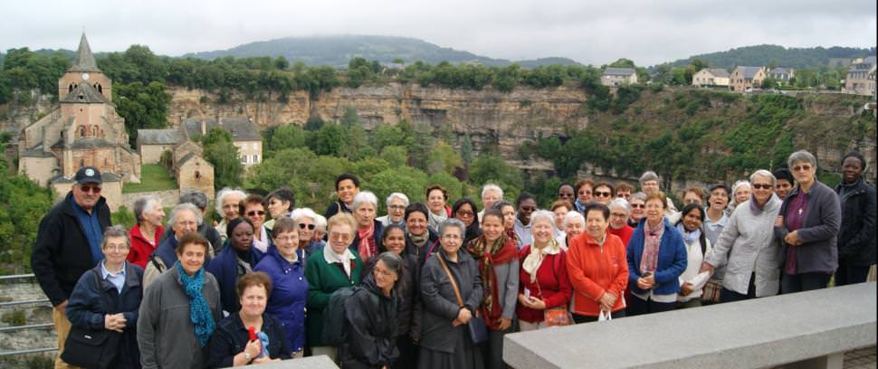 Les religieuses découvrent le canyon