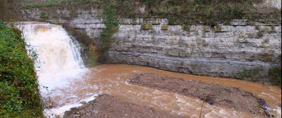 Travaux sur le chenal de la cascade Bozouls